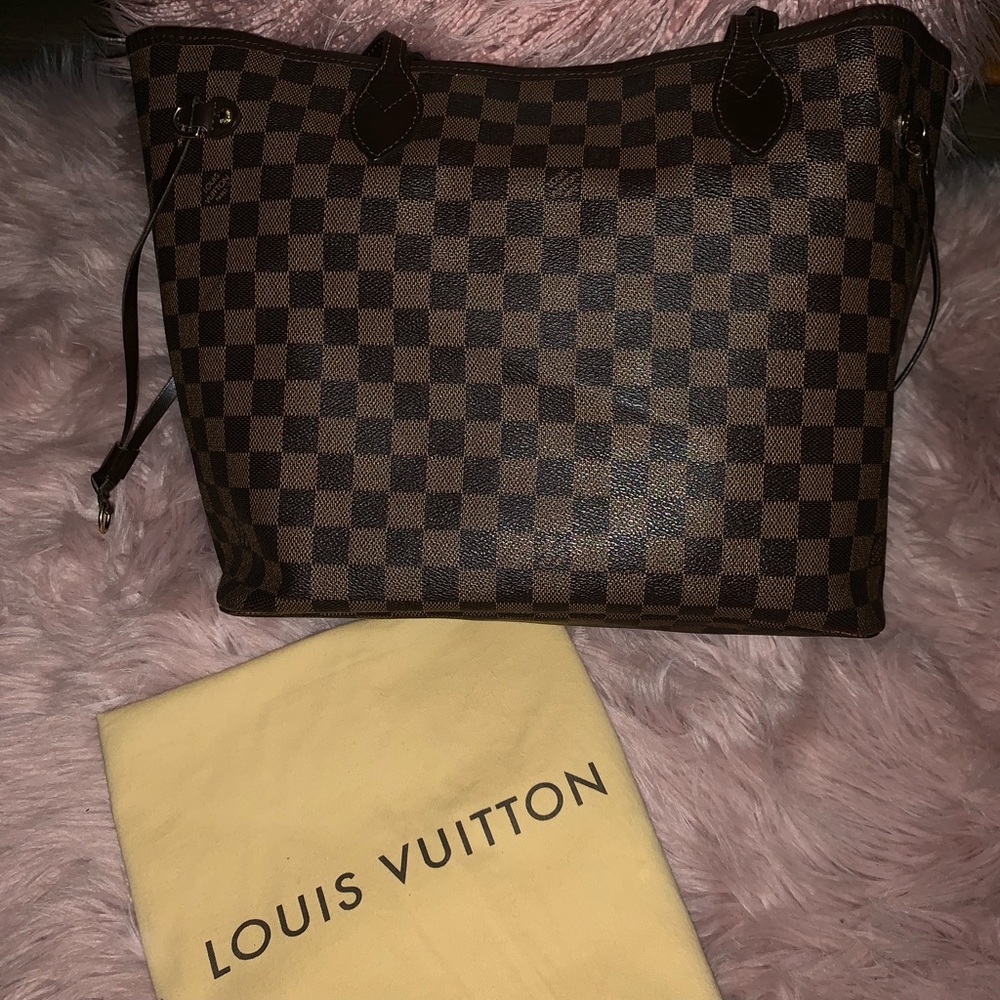 Louis Vuitton Neverfull MM
